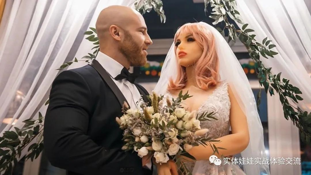 Hong Kong man decides to marry his physical doll, proving that love has no boundaries