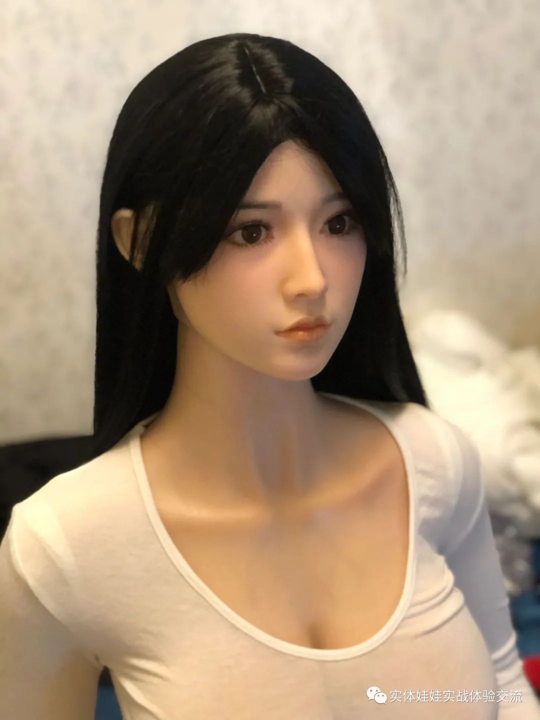 How to deal with sticky skin on silicone dolls and how to solve sticky surface on silicone dolls
