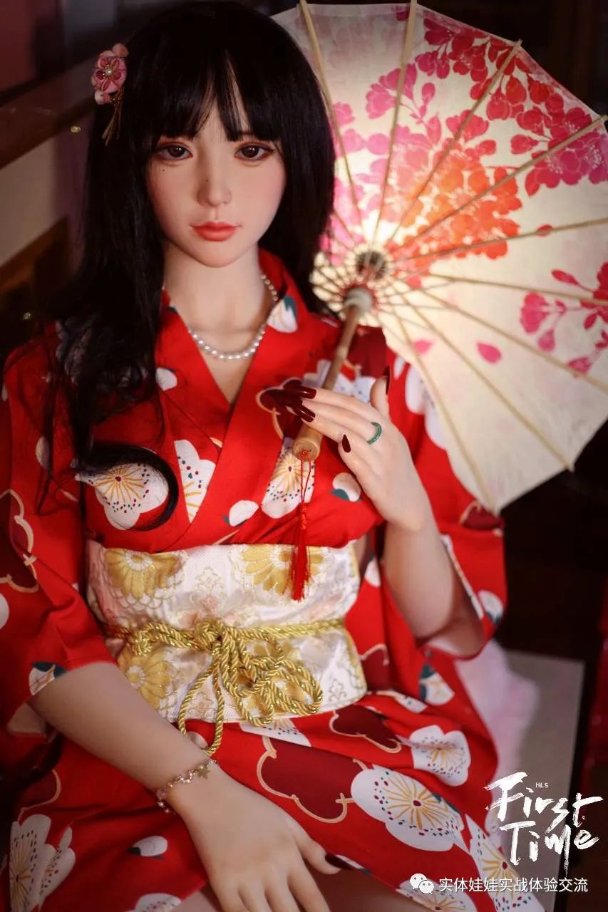 How about Japanese simulation dolls? What is a simulation doll like?